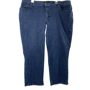 Lee Relaxed Fit Jeans Womens Size 24 Petite Medium Wash Denim Straight High Rise